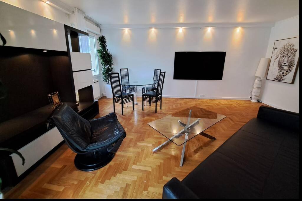 Appartement Aux Portes De Paris Et 5 Minutes Du Metro Charenton-le-Pont Exterior photo