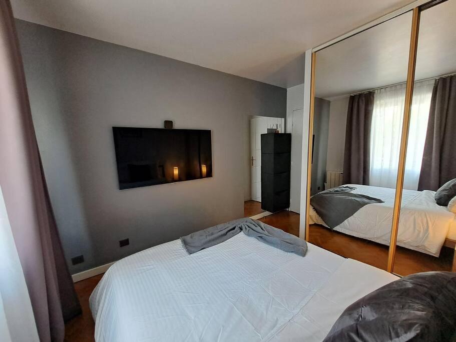 Appartement Aux Portes De Paris Et 5 Minutes Du Metro Charenton-le-Pont Exterior photo